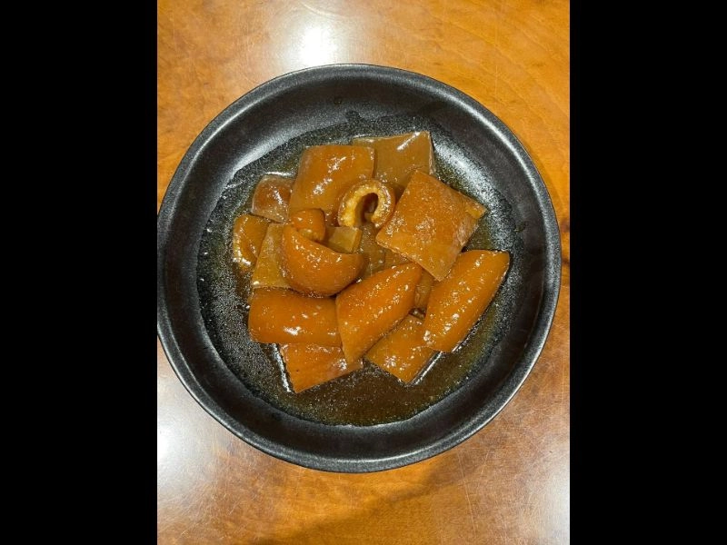 香滷厚豬皮  195元(已售完)